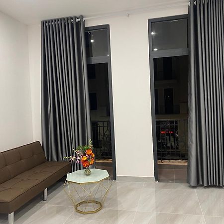 Go Cong Vinhomes Villa מראה חיצוני תמונה